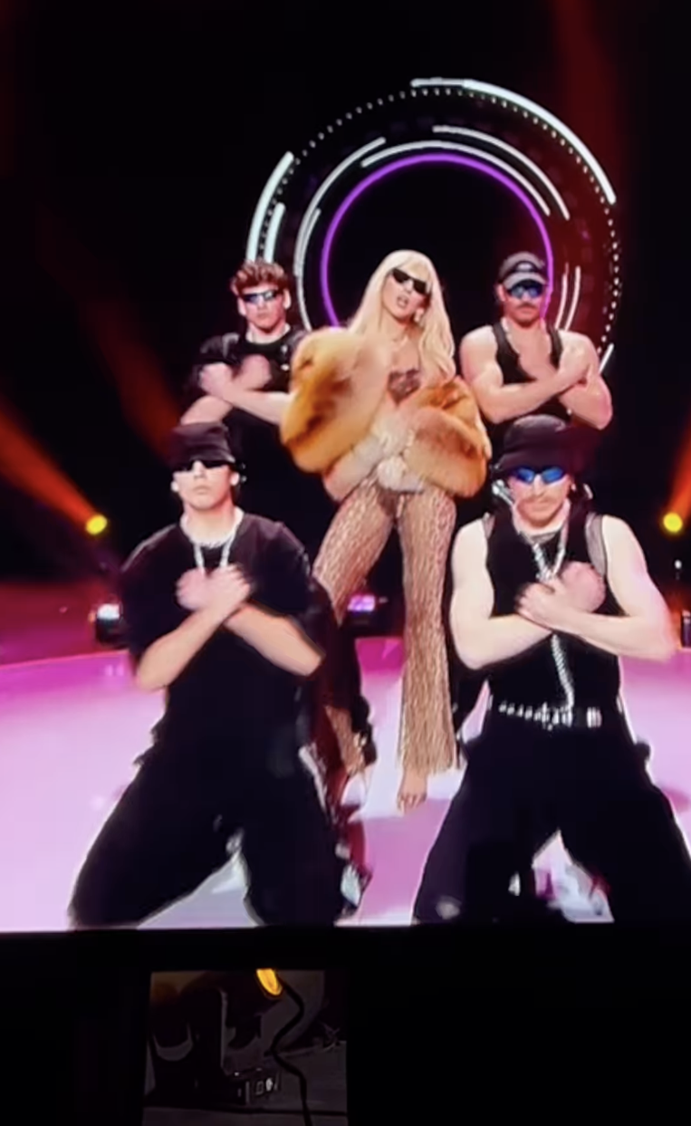 "Не бачила її вже 5 років!". Полякову звинуватили у плагіаті стилю Лободи: реакція співачки